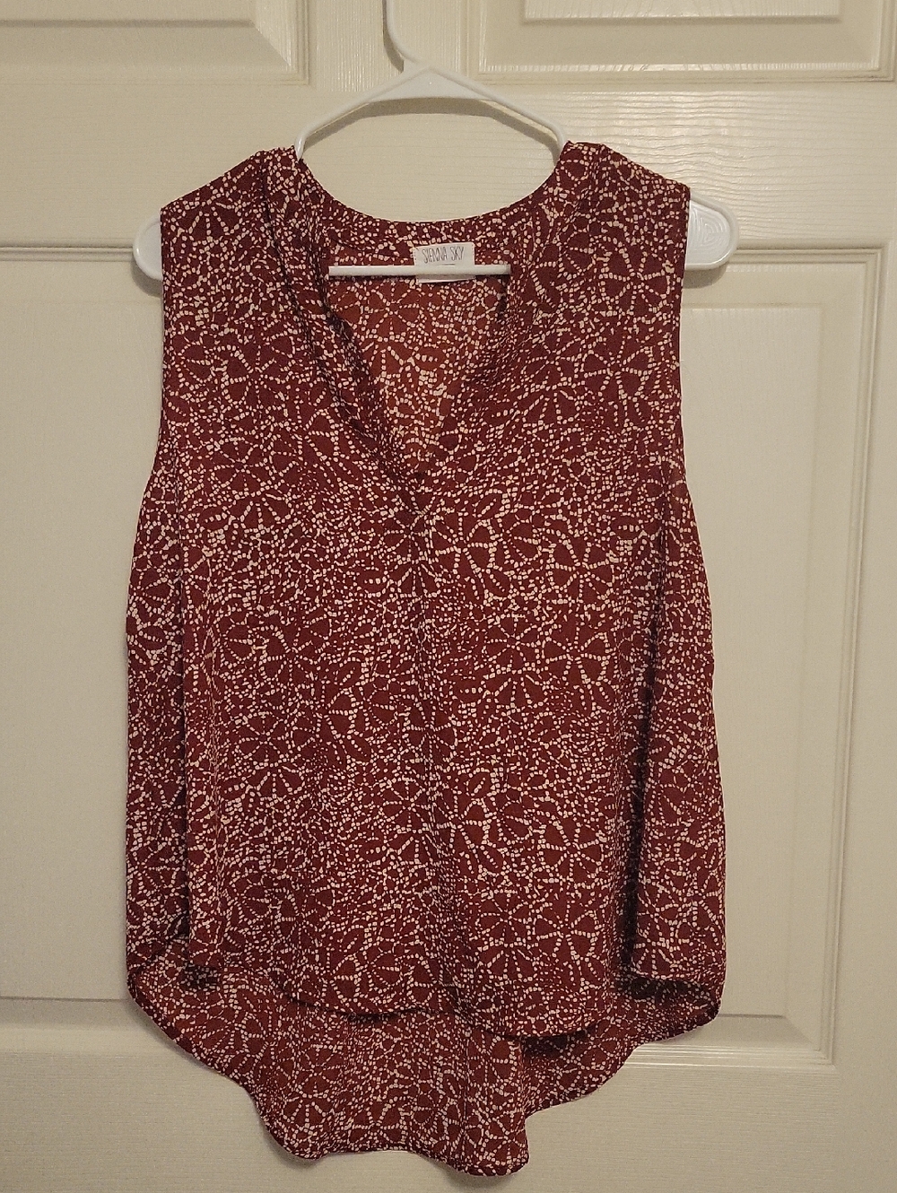Sienna Sky Burgundy Printed Sleeveless V-Neck Camisole